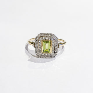 Hayley & Lottie - Peridot Ring